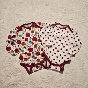 Chick Pea 6-9 months apple bodysuit x 2, 1 vguc 1 nwot